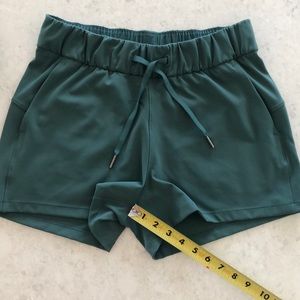 Lululemon On The Go Short